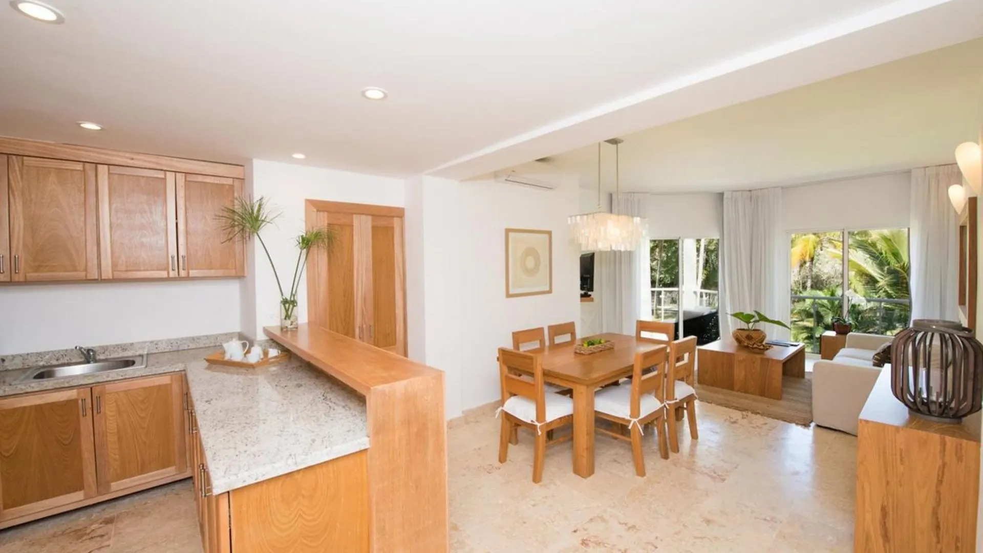Coson Bay Aparthotel Las Terrenas 4*,